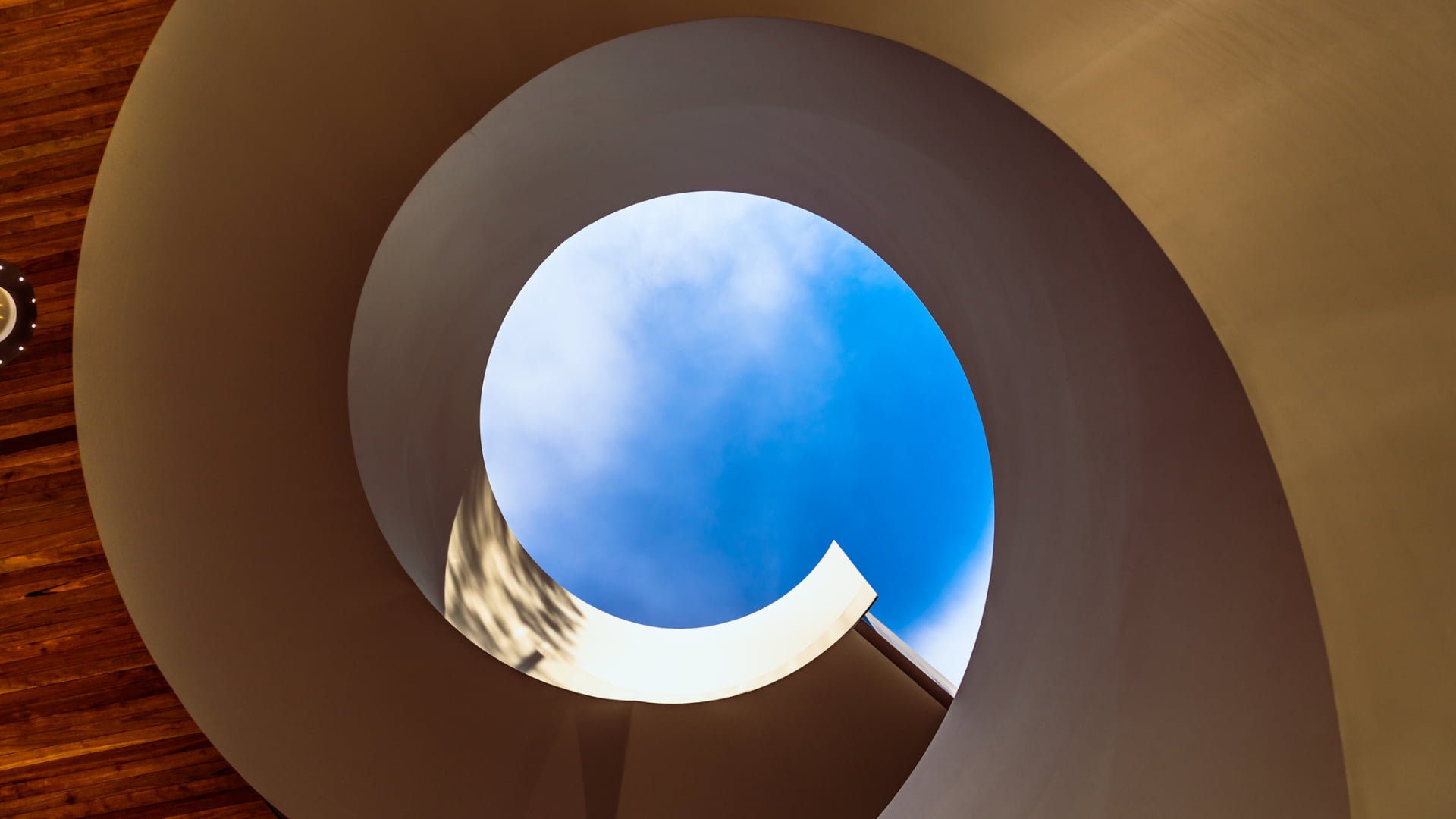 Pro e contro di passare ad un'architettura serverless